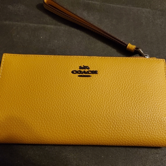 Coach Handbags - Coach wallet